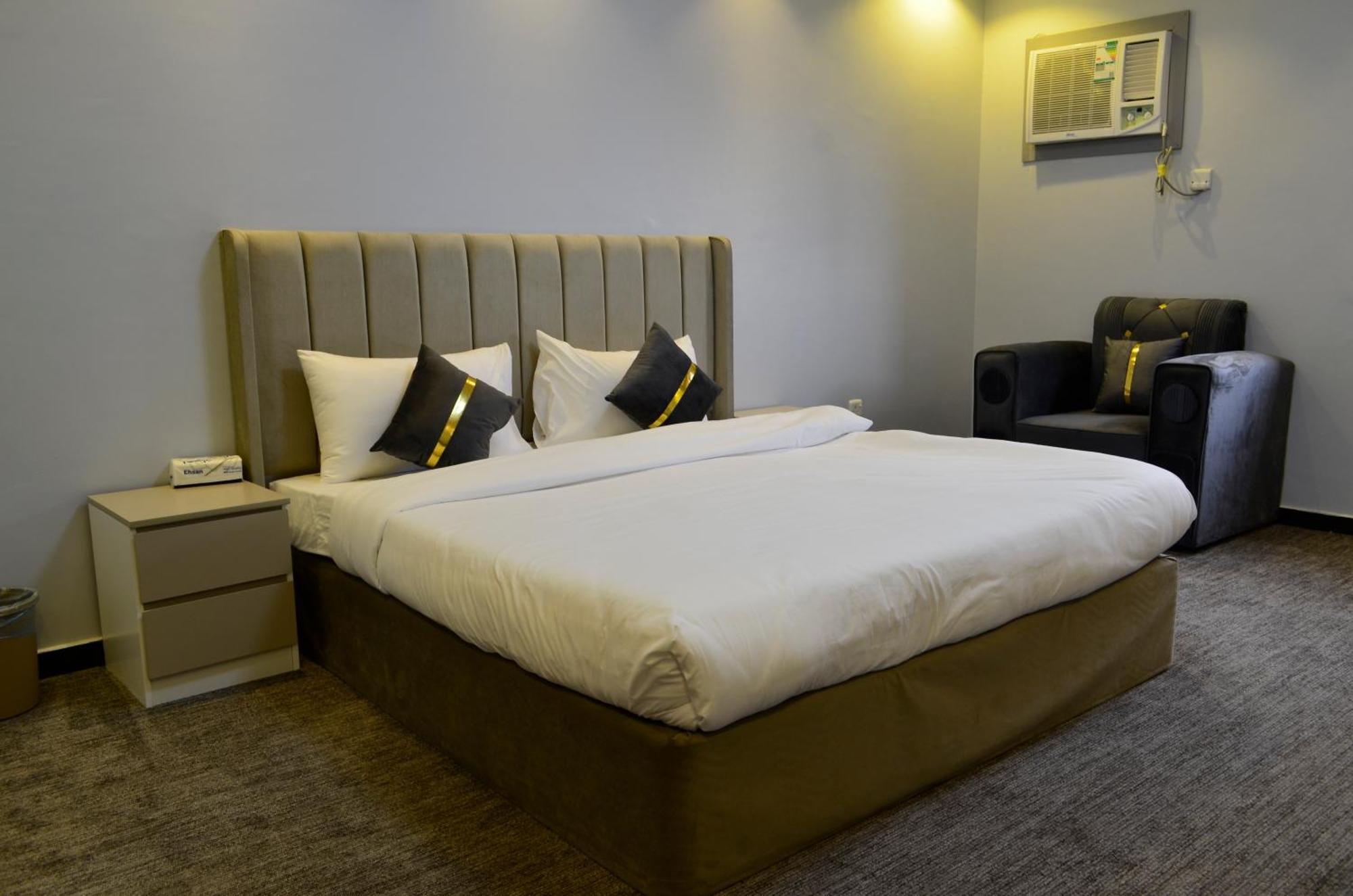 אל-מדינה Al Rayhan Suites מראה חיצוני תמונה